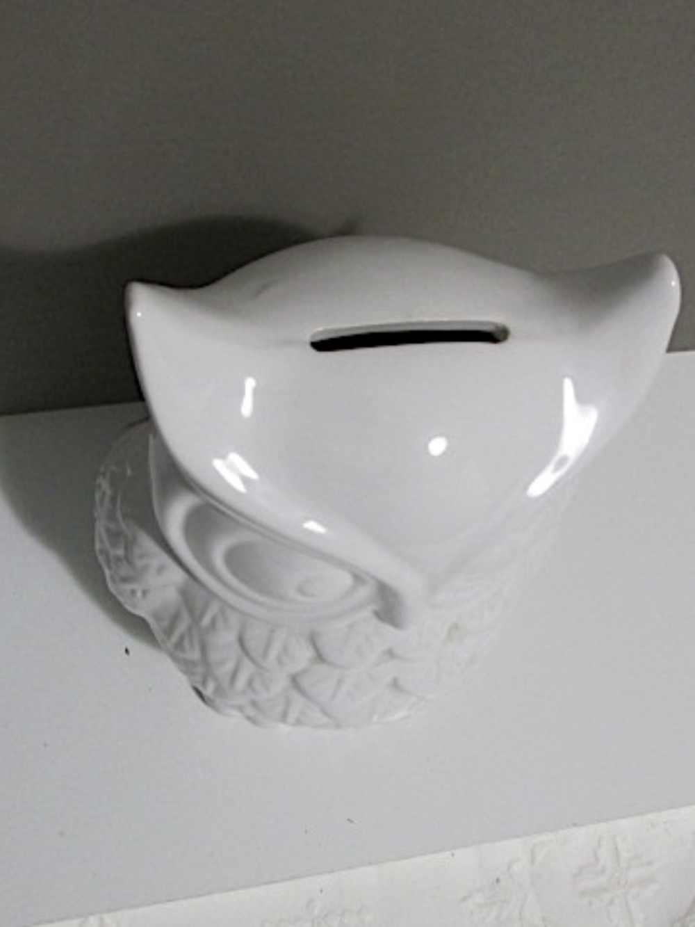 Large White Ceramic Owl Piggy Bank - Picture 6 of 7